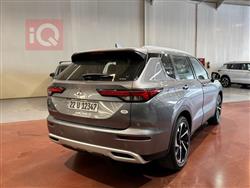 میتسوبیشی ئاوتلاندەر